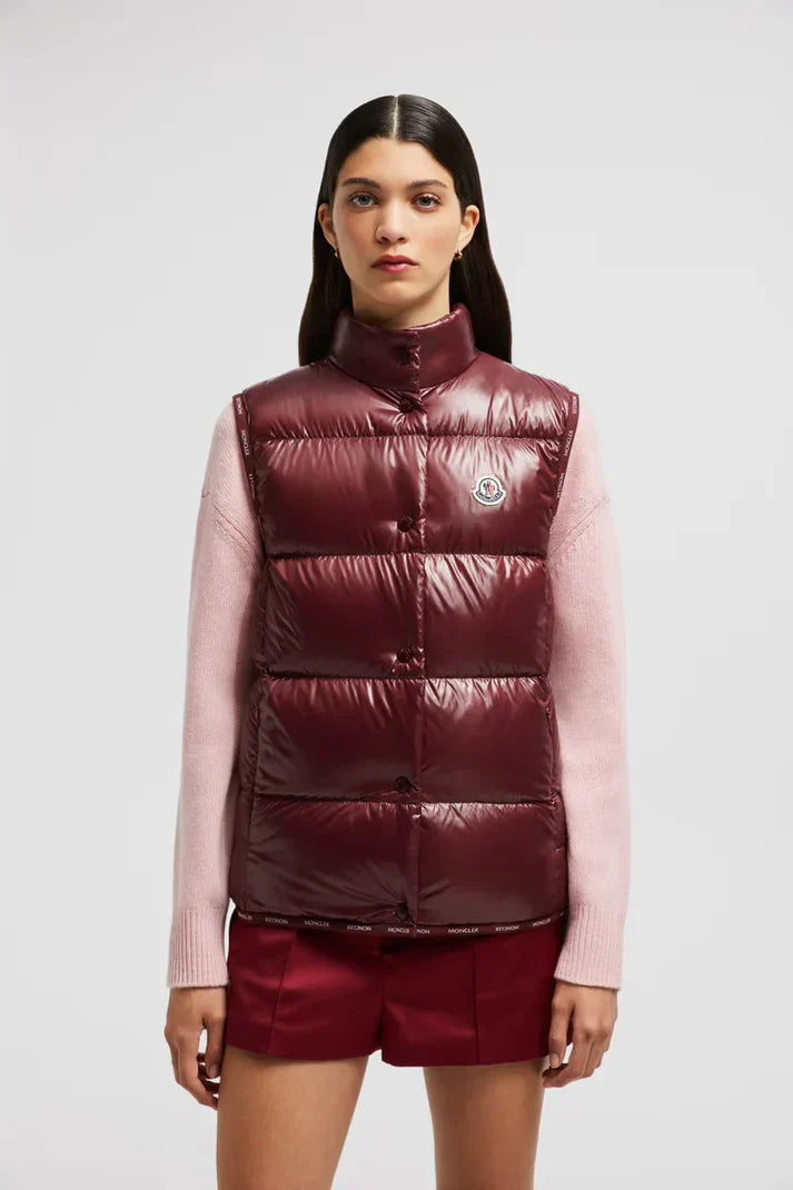 Moncler  -  Doudoune sans manche bordeaux brillante femme